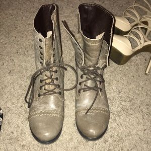 Steve Madden Boots